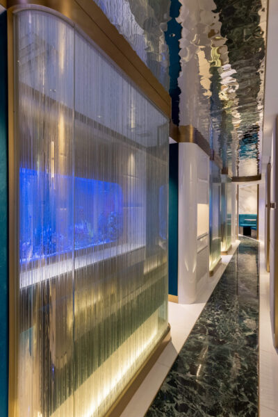 Restaurant Design - The Grand Blue Express - The hallway with the aquarium